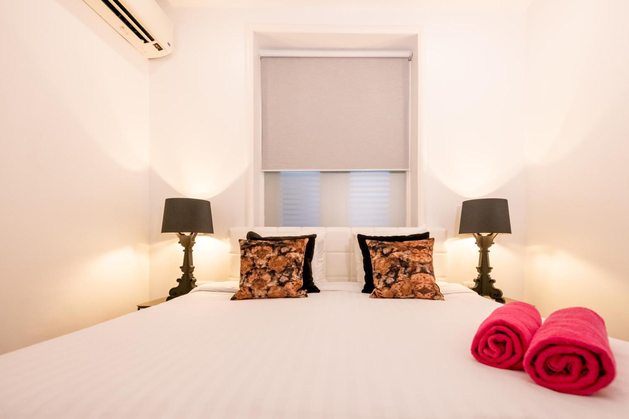 Saint Tropez Boutique Hotel Willemstad Room photo