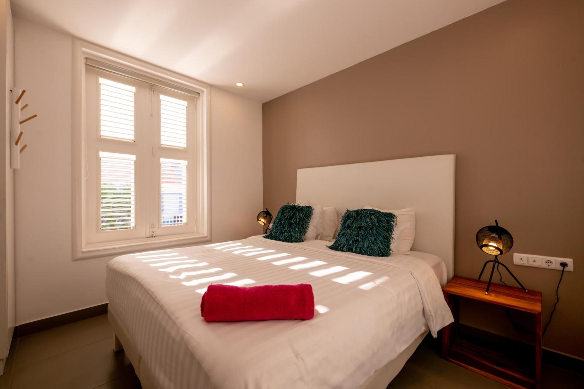 Saint Tropez Boutique Hotel Willemstad Room photo